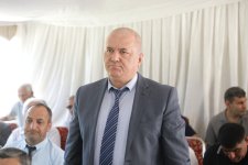 Xaçmaz Rayon İcra Hakimiyyətinin başçısı Elnur Rzayev Gülalan kəndində vətəndaşlarla görüşüb (FOTO)