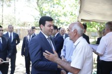 Xaçmaz Rayon İcra Hakimiyyətinin başçısı Elnur Rzayev Gülalan kəndində vətəndaşlarla görüşüb (FOTO)