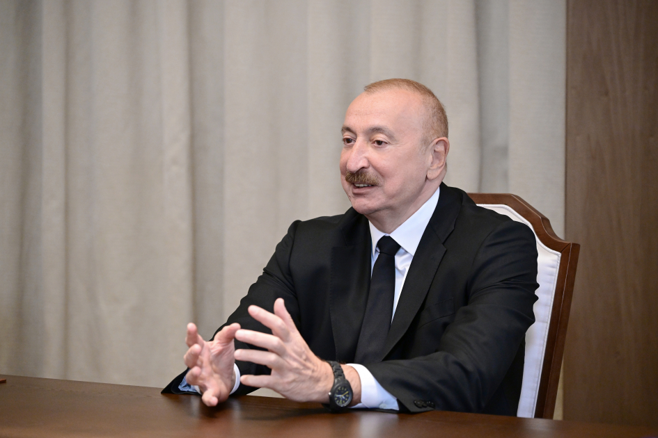 Prezident İlham Əliyev Ərəb Koordinasiya Qrupuna daxil olan üzv qurumların rəhbər şəxslərindən ibarət nümayəndə heyətini qəbul edib (FOTO)