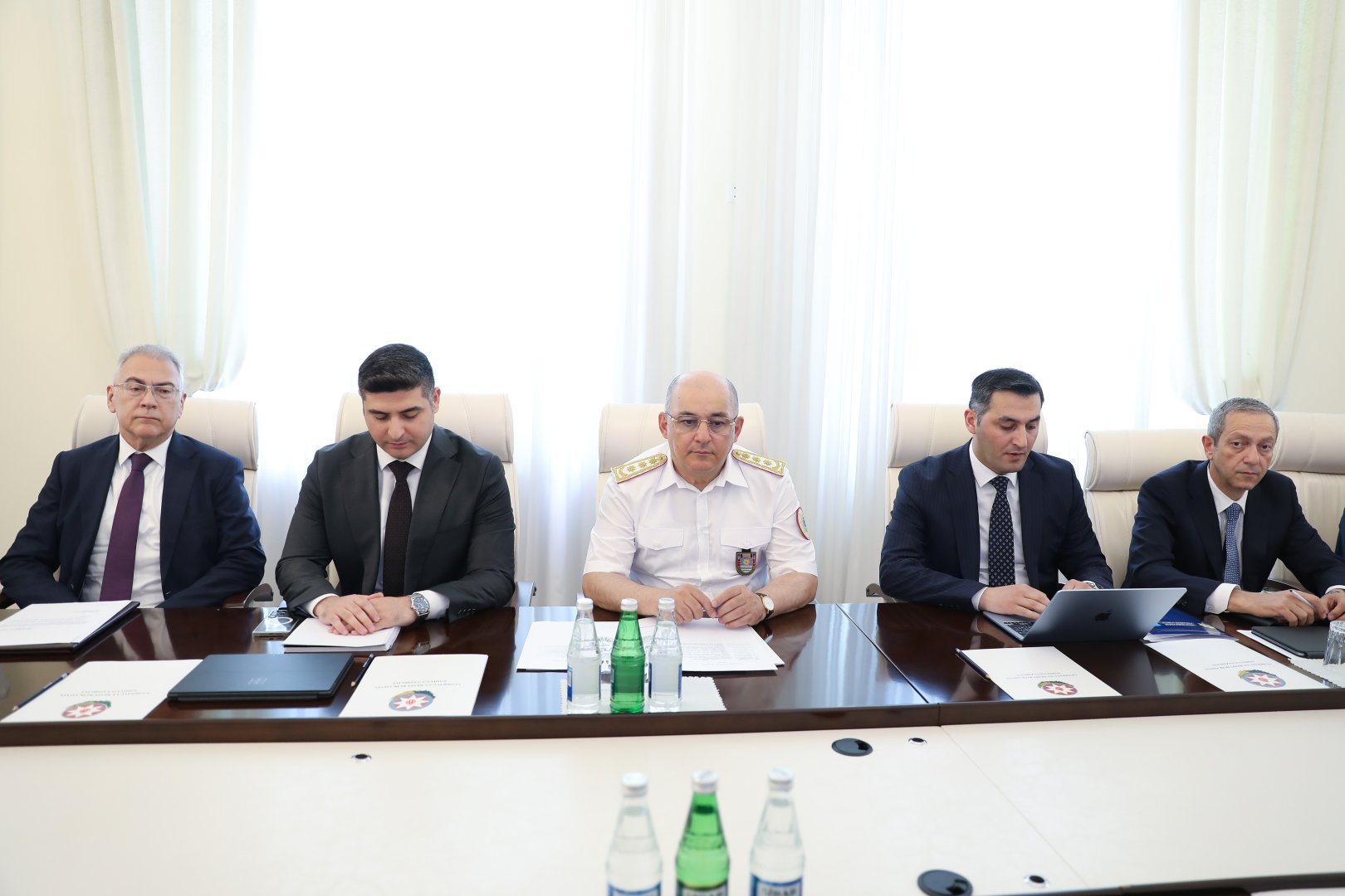 Səhiyyə Nazirliyi ilə Dövlət Gömrük Komitəsi arasında dərman və tibb vasitələrinin nəzarəti sahəsində əməkdaşlıq gücləndirilir (FOTO)