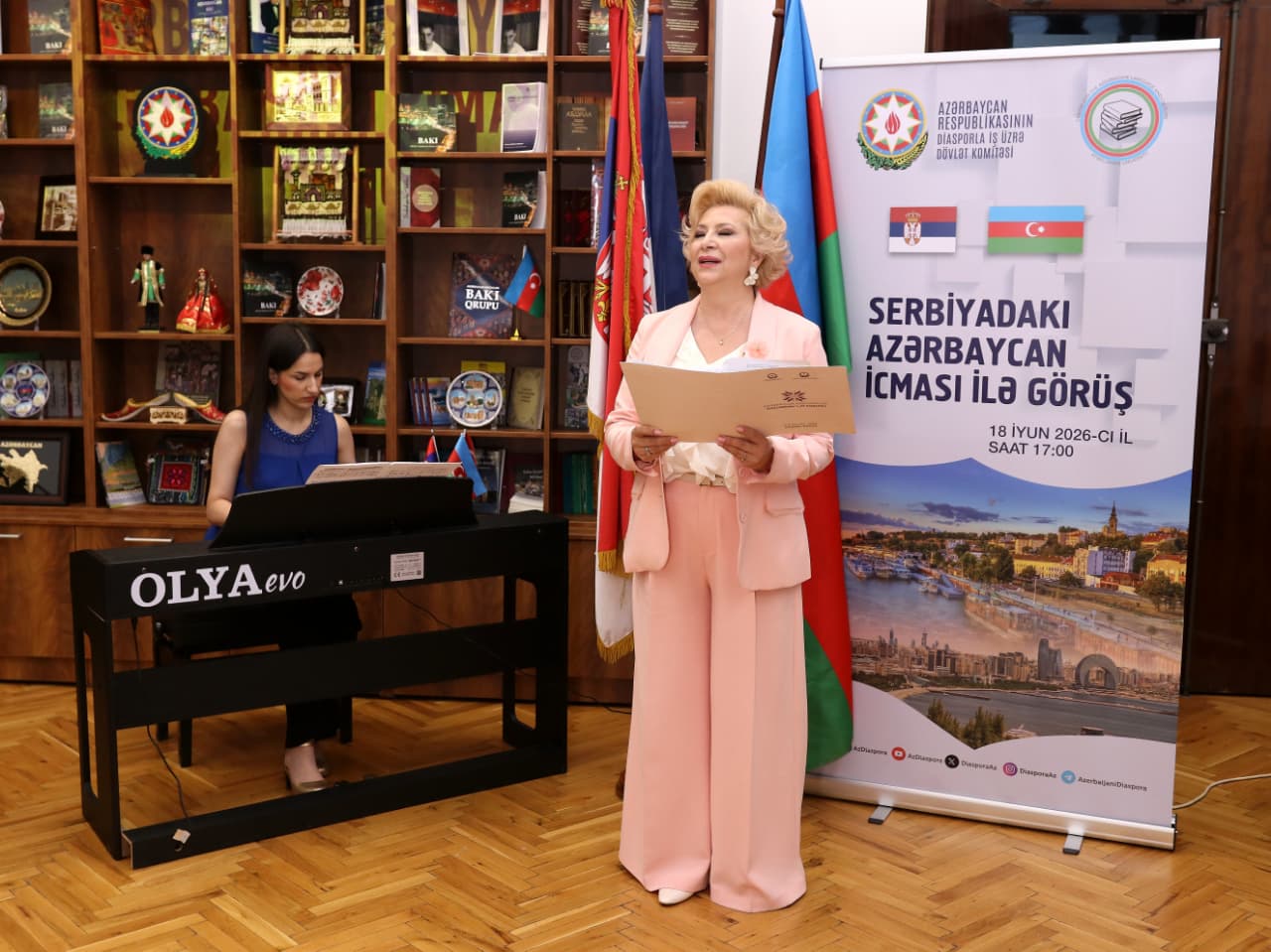Belqradda azərbaycanlılarla görüş: yeni hədəflər və təşəbbüslər müəyyənləşdirildi (FOTO)