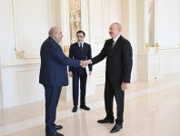 Prezident İlham Əliyev İordaniya Haşimilər Krallığı Nümayəndələr Palatasının nümayəndə heyətini qəbul edib (FOTO)