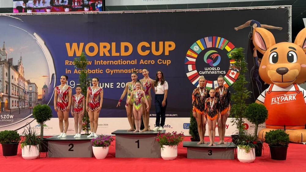 Azərbaycan gimnastları bir sıra beynəlxalq yarışlarda medallar qazanıblar (FOTO)