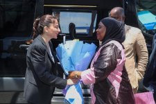 Mozambik parlamentinin sədri Azərbaycana gəlib (FOTO)
