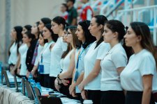 Məktəblilərin Respublika İdman Olimpiadası çərçivəsində bədii gimnastika yarışlarına start verilib (FOTO)