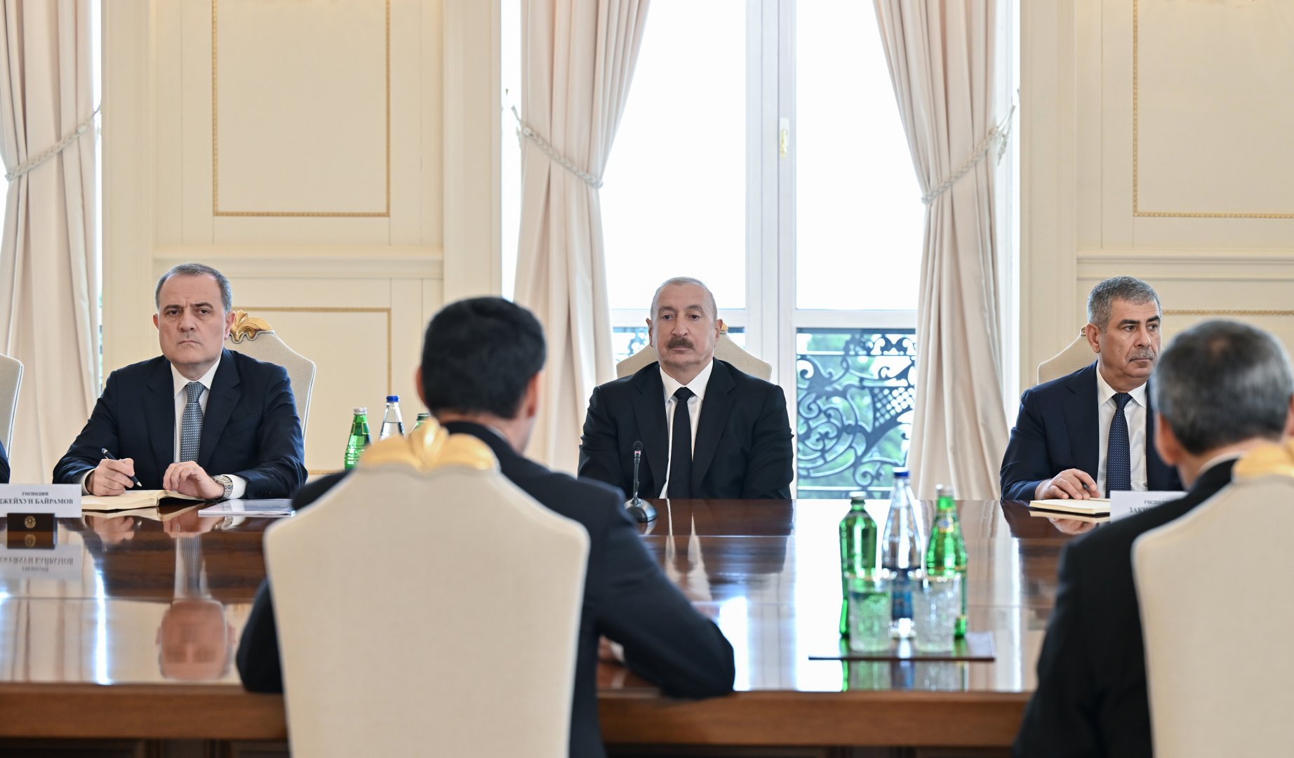 Prezident İlham Əliyevin Türkmənistan Prezidenti ilə geniş tərkibdə görüşü olub (FOTO)