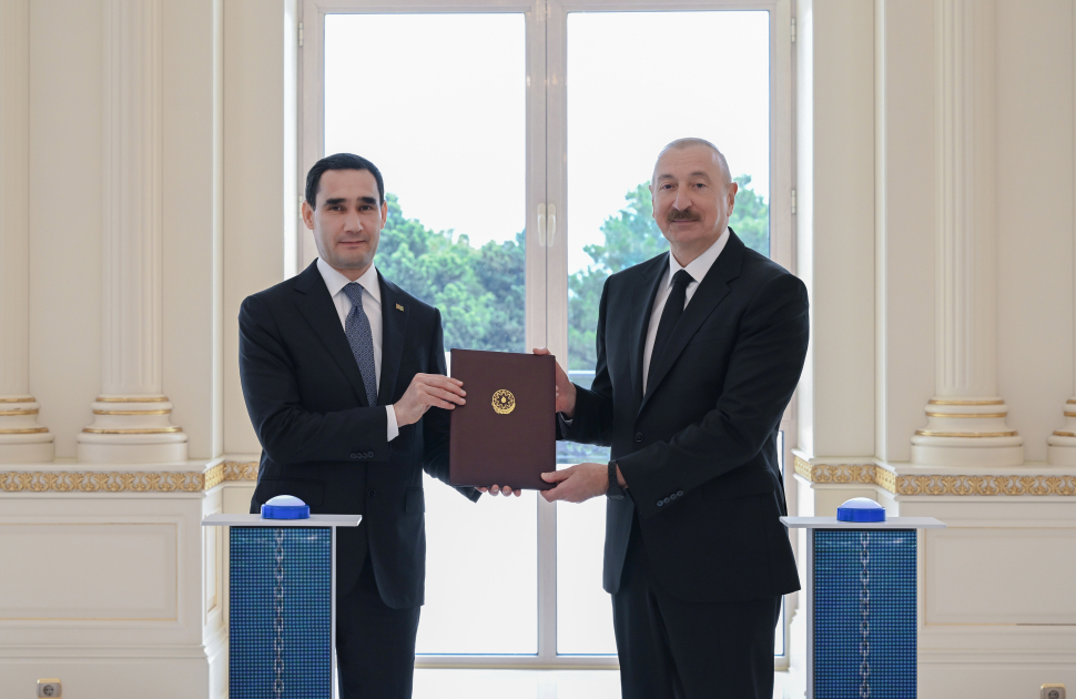Azərbaycan Prezidenti İlham Əliyevin və Türkmənistan Prezidenti Sərdar Berdiməhəmmədovun iştirakı ilə “Dostlug” tankerinin onlayn formatda hədiyyə olunması mərasimi keçirilib (FOTO)