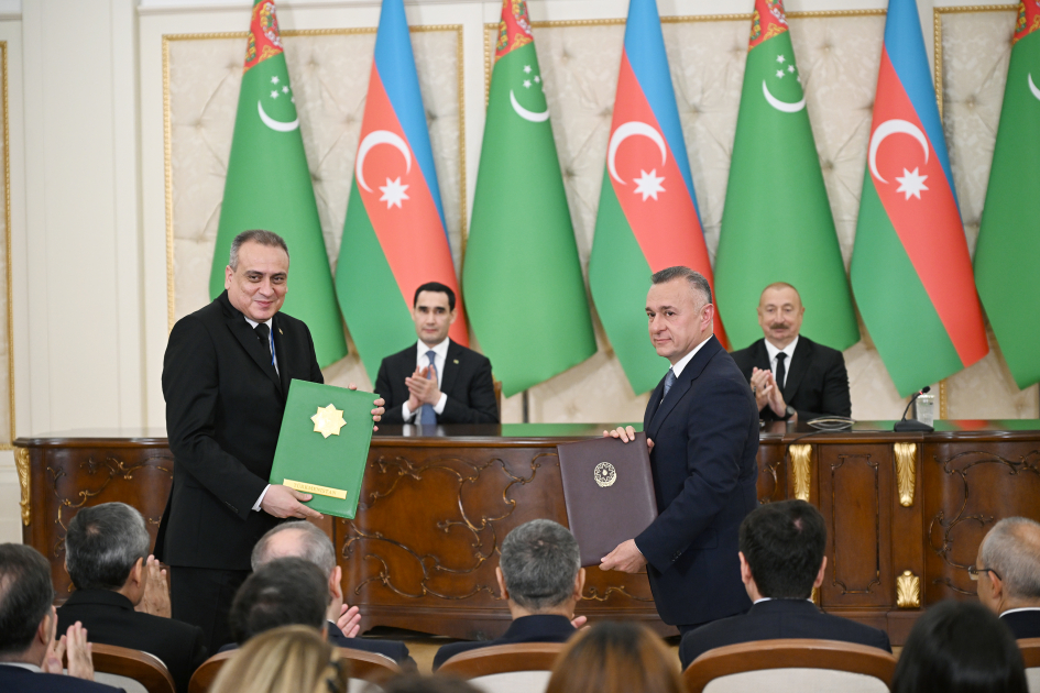 Azərbaycan-Türkmənistan sənədləri mübadilə olunub (FOTO) (YENİLƏNİB)