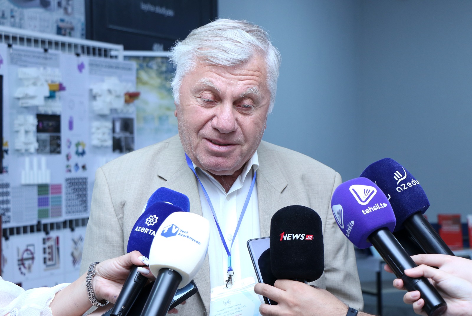 AzMİU beynəlxalq elm mərkəzinə çevrilir: 20-dən çox ölkənin nüfuzlu riyaziyyatçıları Bakıda bir araya gəldi (FOTO)