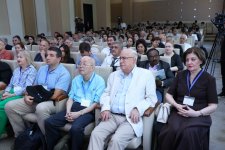 AzMİU beynəlxalq elm mərkəzinə çevrilir: 20-dən çox ölkənin nüfuzlu riyaziyyatçıları Bakıda bir araya gəldi (FOTO)