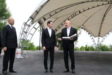 Azərbaycan Prezidenti İlham Əliyev Türkmənistan Prezidenti Sərdar Berdiməhəmmədova Qarabağ atı hədiyyə edib (FOTO)