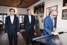 Azərbaycan Prezidenti İlham Əliyev və Türkmənistan Prezidenti Sərdar Berdiməhəmmədov Şuşada Bülbülün ev-muzeyində olublar (FOTO)