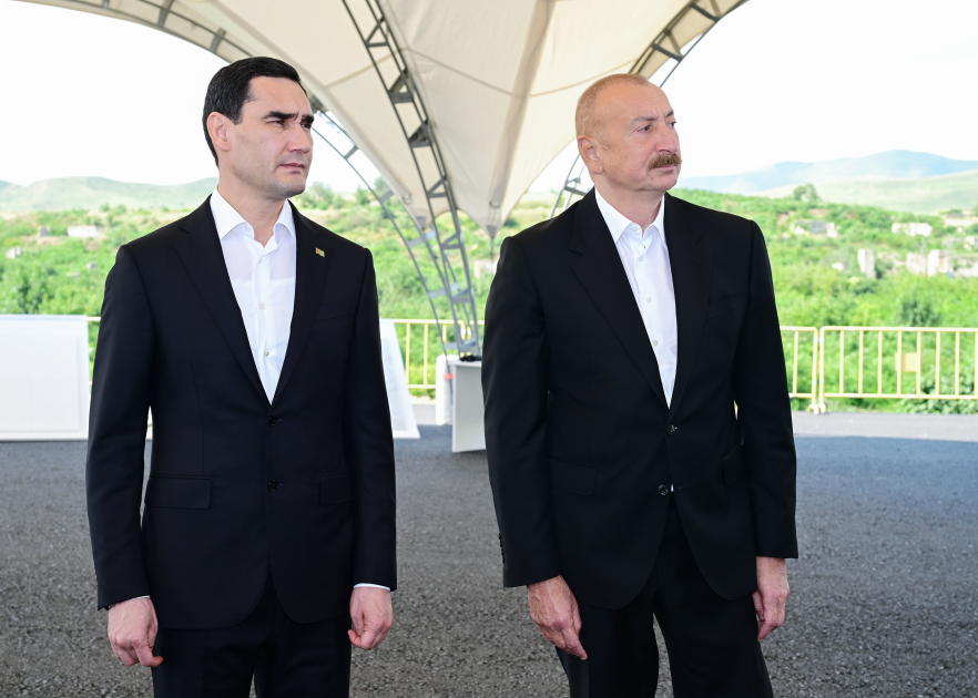Azərbaycan Prezidenti İlham Əliyev və Türkmənistan Prezidenti Sərdar Berdiməhəmmədov Füzuli şəhərinin dağıdılmış yerlərinə baxıblar (FOTO)