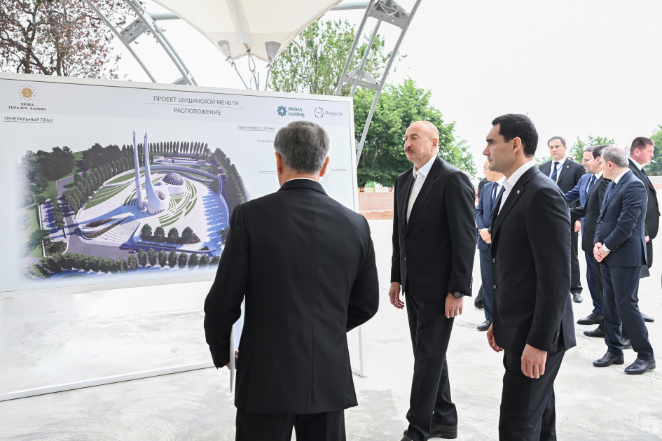 Azərbaycan Prezidenti İlham Əliyev və Türkmənistan Prezidenti Sərdar Berdiməhəmmədov Şuşa məscidində tikinti işlərinin gedişi ilə tanış olublar (FOTO)
