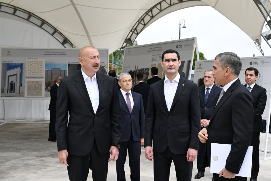 Azərbaycan Prezidenti İlham Əliyev və Türkmənistan Prezidenti Sərdar Berdiməhəmmədov Şuşa məscidində tikinti işlərinin gedişi ilə tanış olublar (FOTO)