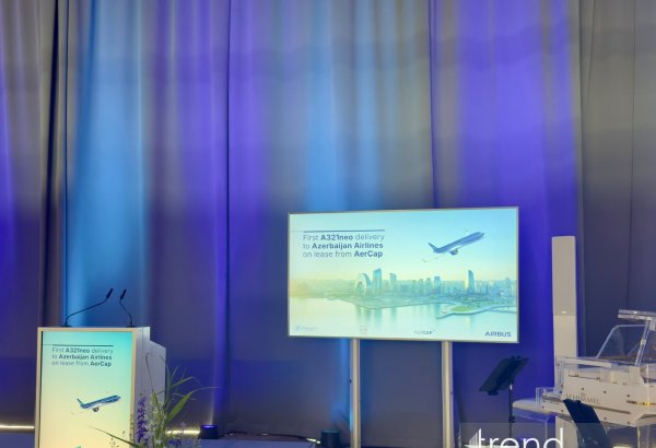 Hamburqda AZAL-a məxsus ilk Airbus A321neo təyyarəsinin təhvil verilməsi mərasimi keçirilib (FOTO)