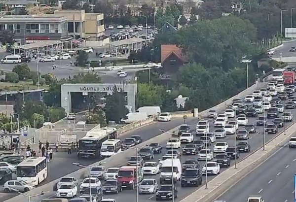 DİQQƏT: Bu yollarda tıxac var - SİYAHI