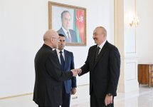Prezident İlham Əliyev İran İslam Şurası Məclisinin sədrinin başçılıq etdiyi nümayəndə heyətini qəbul edib (FOTO)