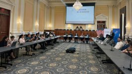 Vaşinqtonda azərbaycanlıların etnik təmizləməyə məruz qalmasına dair beynəlxalq konfrans keçirilib (FOTO)