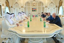 Sahibə Qafarova Qətər Dövləti Şura Məclisinin sədri ilə görüşüb (FOTO)