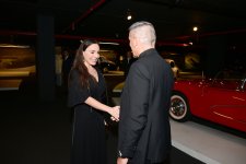 Heydər Əliyev Fondunun vitse-prezidenti Leyla Əliyeva Vatikan Apostol Kitabxanası və Apostol Arxivinin rəhbəri ilə görüşüb (FOTO)