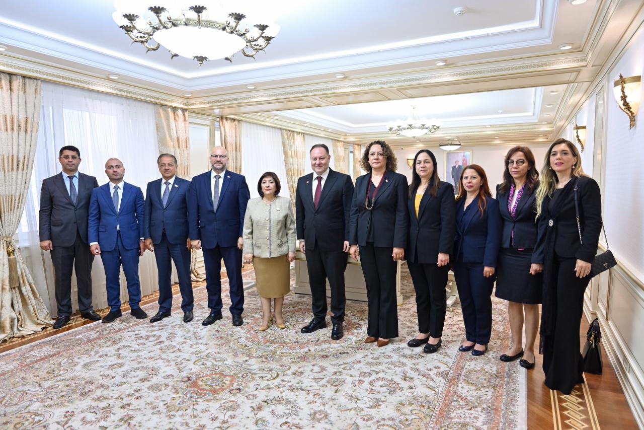 Sahibə Qafarova Ziya Öztürkler ilə görüşüb (FOTO)
