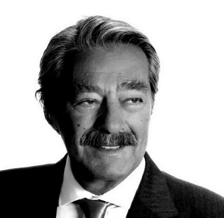 Kadir İnanır vəfat edib