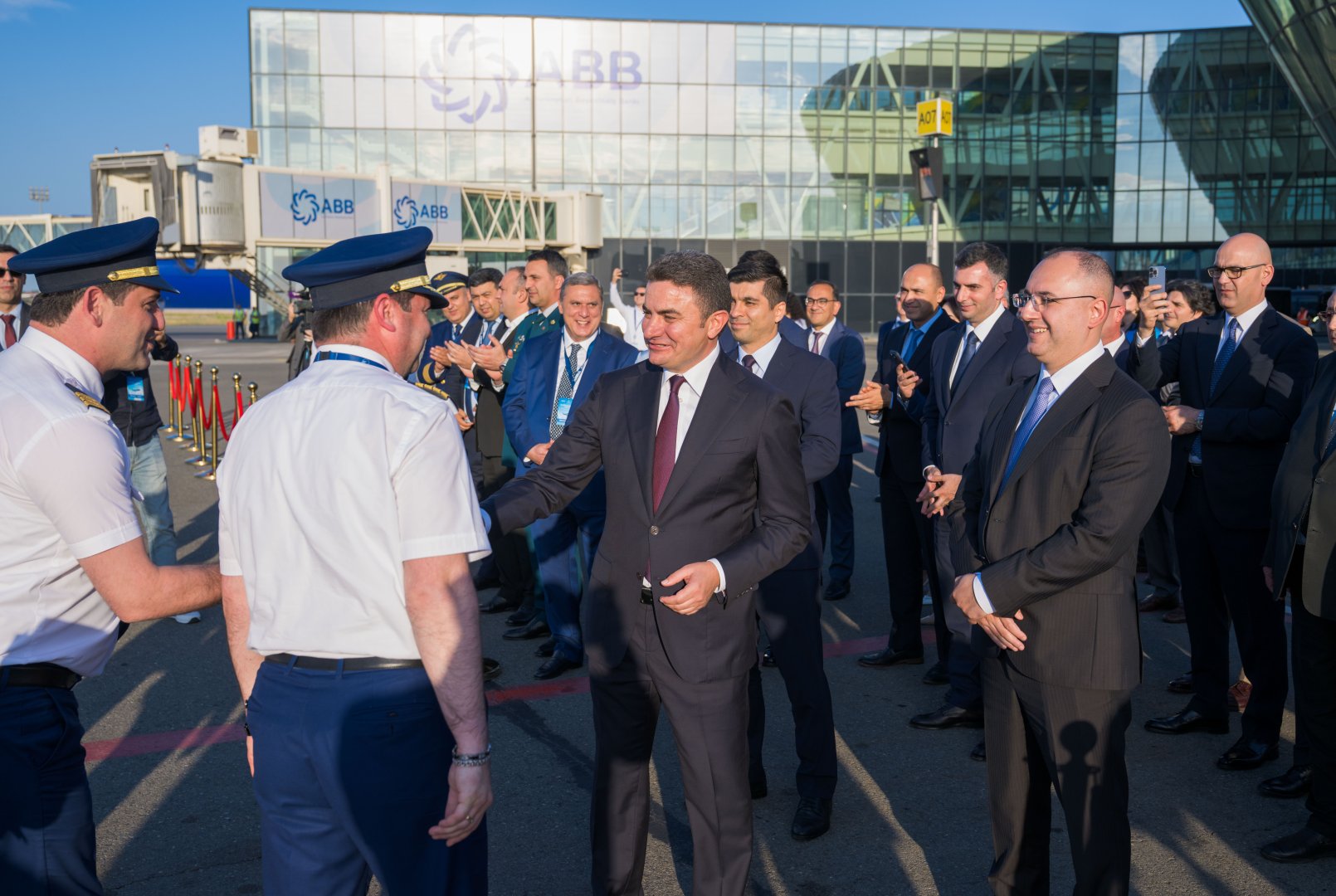 AZAL təyyarə parkına ilk yeni nəsil “Airbus A321neo”nu əlavə edib (FOTO)
