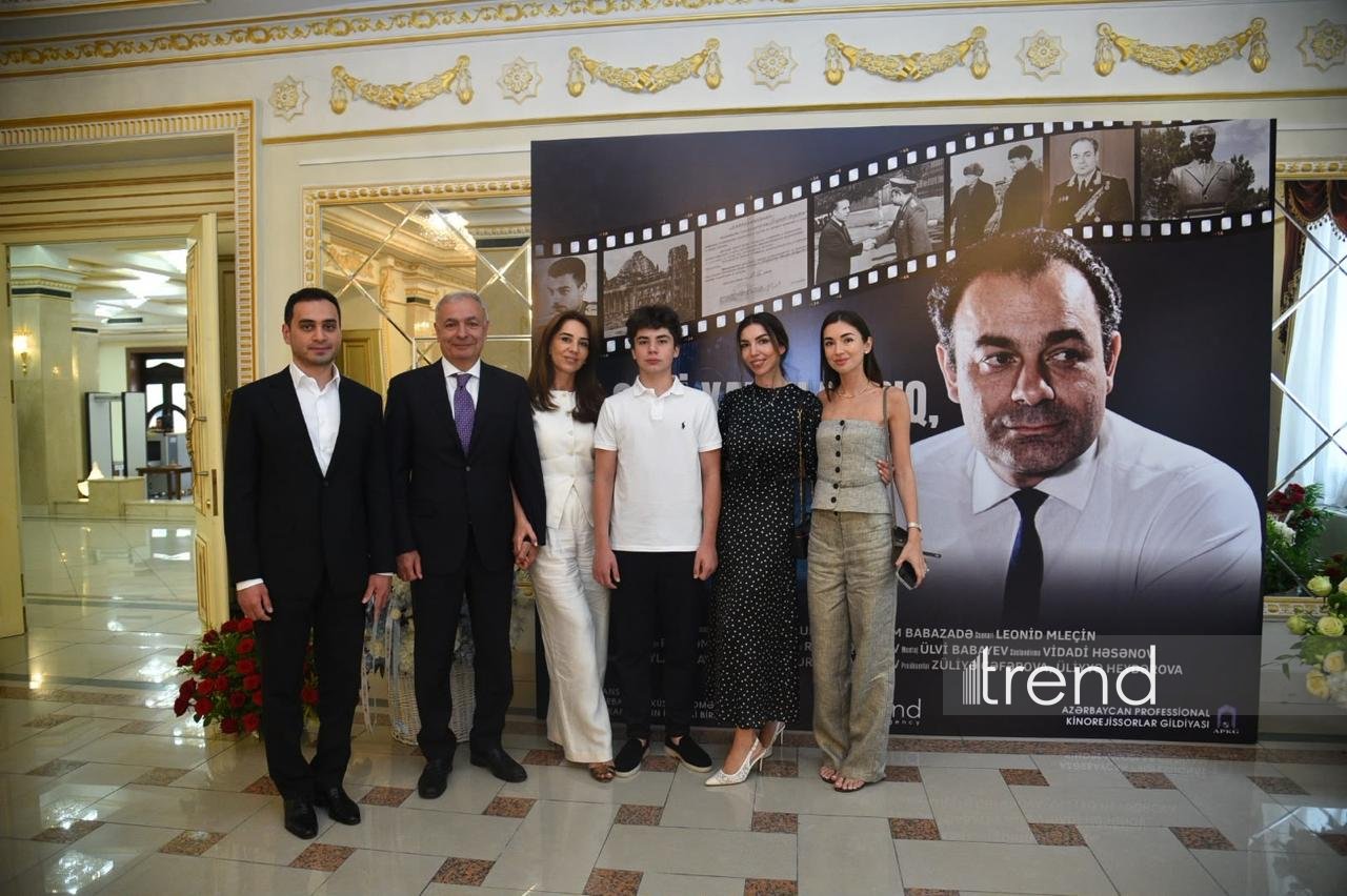 General-leytenant Arif Heydərovun 100 illik yubileyinə həsr olunmuş filmin premyerası keçirilib (FOTO)
