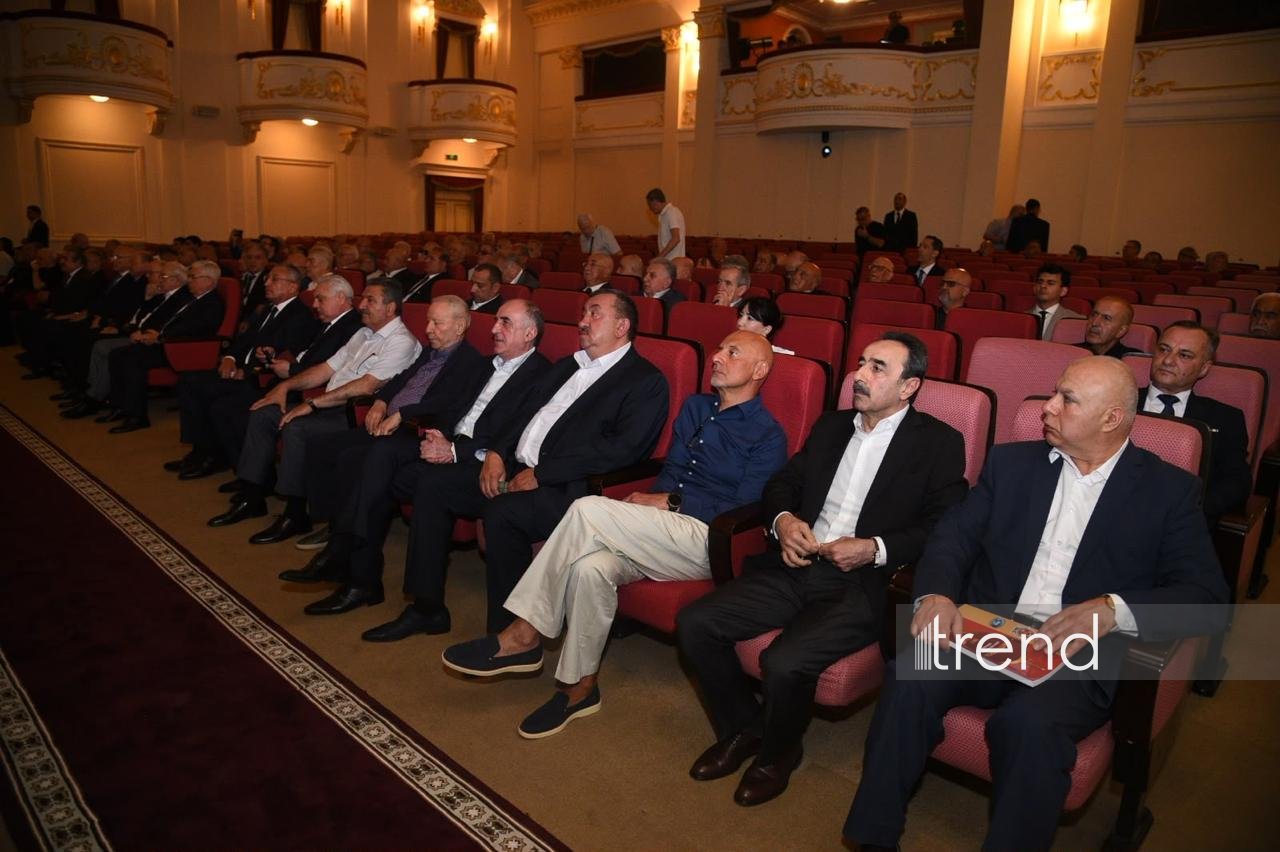 General-leytenant Arif Heydərovun 100 illik yubileyinə həsr olunmuş filmin premyerası keçirilib (FOTO)