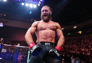 UFC: Rafael Fiziyev gecənin əsas döyüşündə qalib gəlib