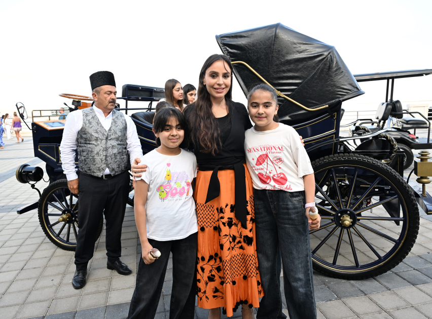 Leyla Əliyeva və Arzu Əliyeva Dənizkənarı Milli Parkda açılış və təqdimat mərasimlərində iştirak ediblər (FOTO)