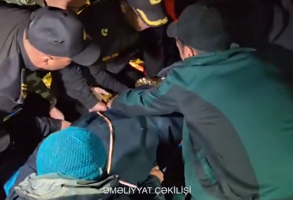 Bazardüzü zirvəsi istiqamətində sıldırımdan yıxılan alpinist xilas olunub (VİDEO)
