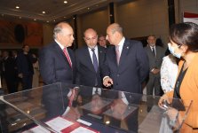 Azərbaycan və Peru arasında diplomatik münasibətlərin qurulmasının 30 illiyinə həsr olunmuş sərginin açılış mərasimi keçirilib (FOTO)
