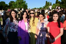 Leyla Əliyeva və Alona Əliyeva Xeyirxahlıq Festivalında iştirak ediblər (FOTO)