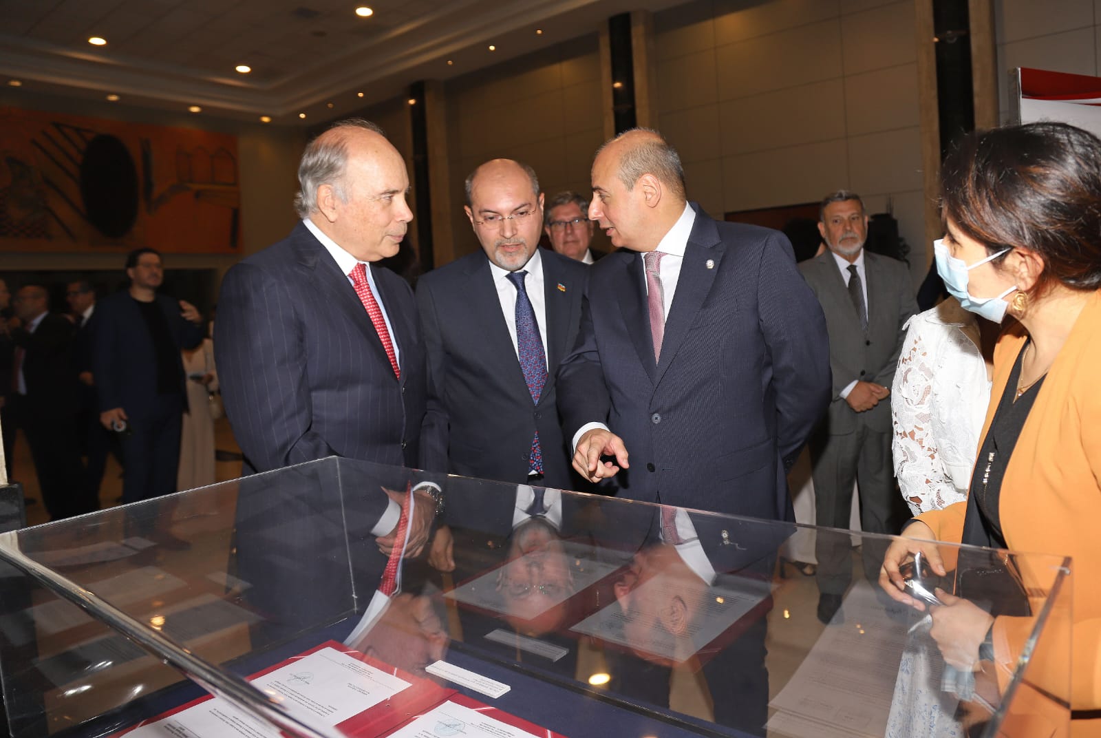 Azərbaycan və Peru arasında diplomatik münasibətlərin qurulmasının 30 illiyinə həsr olunmuş sərginin açılış mərasimi keçirilib (FOTO)