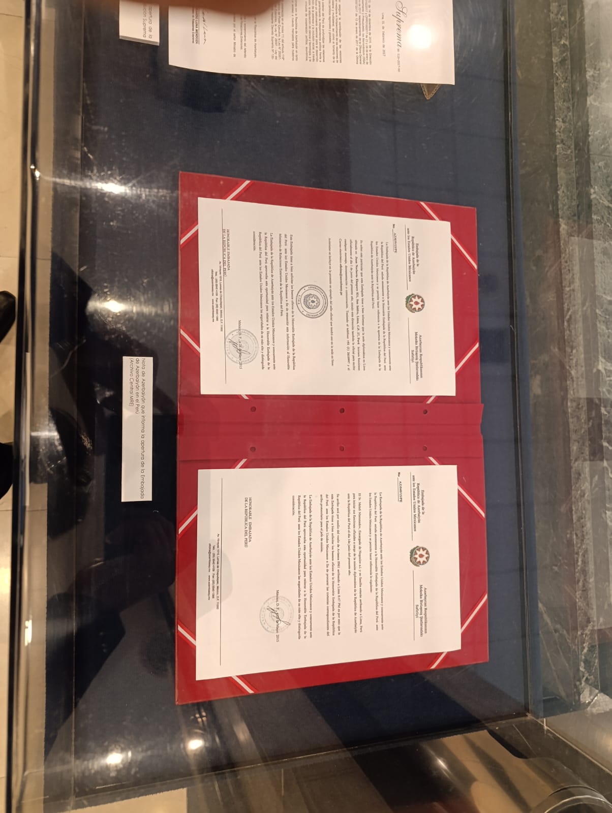 Azərbaycan və Peru arasında diplomatik münasibətlərin qurulmasının 30 illiyinə həsr olunmuş sərginin açılış mərasimi keçirilib (FOTO)