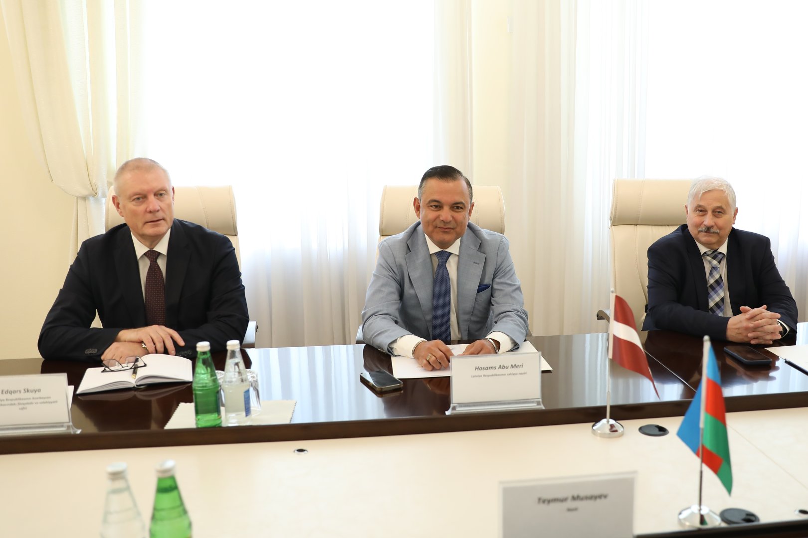 Azərbaycan və Latviyanın səhiyyə nazirləri arasında görüş keçirilib (FOTO)