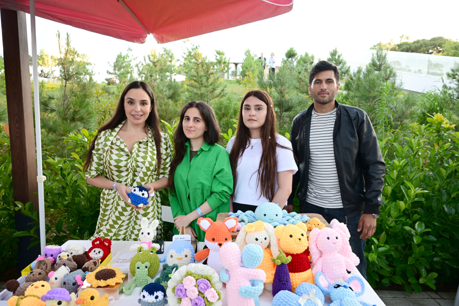 Leyla Əliyeva və Alona Əliyeva Xeyirxahlıq Festivalında iştirak ediblər (FOTO)