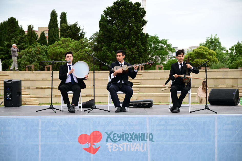 Leyla Əliyeva və Alona Əliyeva Xeyirxahlıq Festivalında iştirak ediblər (FOTO)