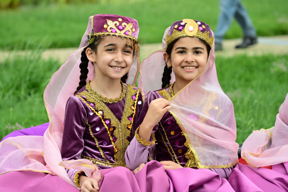 Leyla Əliyeva və Alona Əliyeva Xeyirxahlıq Festivalında iştirak ediblər (FOTO)