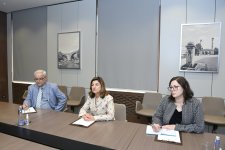 Ceyhun Bayramov Katrin Bomberger ilə görüşüb