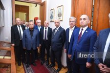 Aslan Aslanovun “Heydər Əliyevin dövlətçilik və diplomatiya dərsləri” adlı kitabının təqdimat mərasimi keçirilir (FOTO)