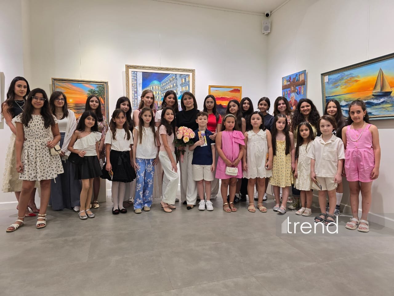 Bakıda Gülnar İncəsənət Studiyasının rəngarəng "Fərqli Baxışlar" sərgisi açılıb (FOTO)