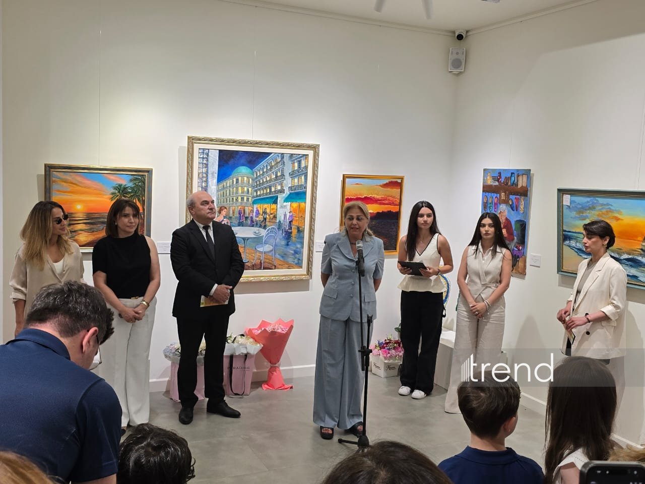 Bakıda Gülnar İncəsənət Studiyasının rəngarəng "Fərqli Baxışlar" sərgisi açılıb (FOTO)