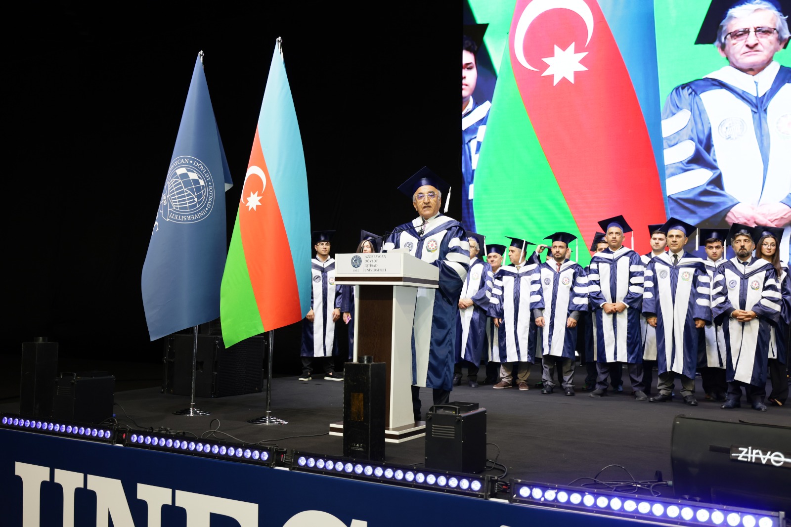 UNEC-in təntənəli Məzun Günü keçirildi: 6091 tələbə məzun oldu (FOTO)