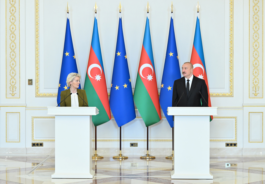 Prezident İlham Əliyev və Avropa Komissiyasının Prezidenti mətbuata bəyanatlarla çıxış ediblər (FOTO/VİDEO) (YENİLƏNİB)
