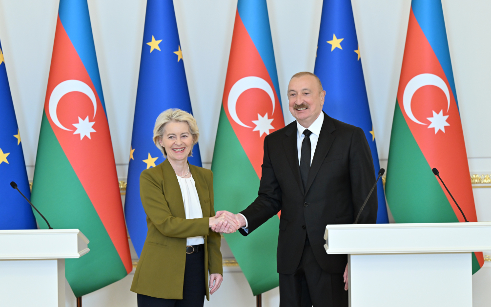 Prezident İlham Əliyev və Avropa Komissiyasının Prezidenti mətbuata bəyanatlarla çıxış ediblər (FOTO/VİDEO) (YENİLƏNİB)