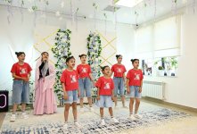 Heydər Əliyev Fondunun vitse-prezidenti Leyla Əliyeva Şəkidə Uşaq evi sosial xidmət müəssisəsinin sakinləri ilə görüşüb (FOTO)