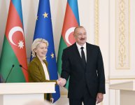 Prezident İlham Əliyev və Avropa Komissiyasının Prezidenti mətbuata bəyanatlarla çıxış ediblər (FOTO/VİDEO) (YENİLƏNİB)